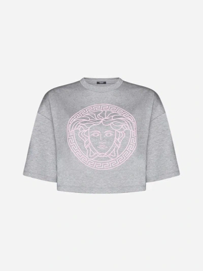 Versace Medusa Logo Cotton Crop T-shirt In Gray Melange,pale Pink