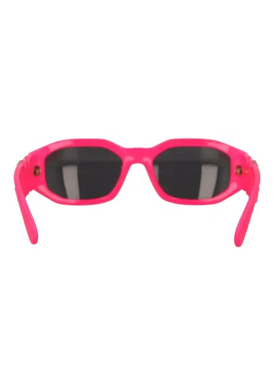 Pre-owned Versace Medusa Logo-detailed Sunglasses In Pink