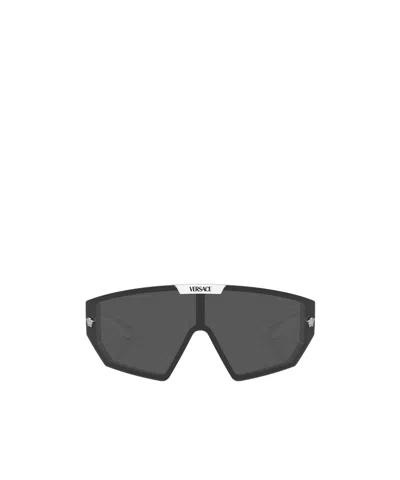 Versace Medusa Shield-frame Sunglasses In Black