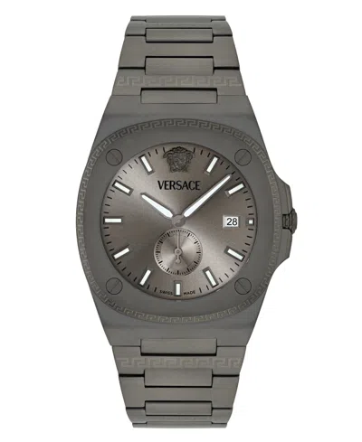 Versace Men's Swiss Tolomeo Gunmetal Ion Plated Bracelet Watch 40mm