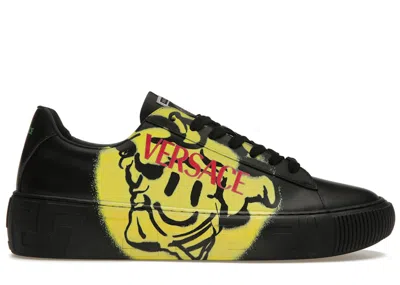 Pre-owned Versace Men's  Medusa Greca Low Smiling Medusa Sneakers In Black/green/pink In Multi