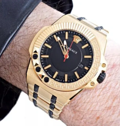 Pre-owned Versace Men's Watch Vedy00619 Chain Reaction Ip Gold Swiss Made
