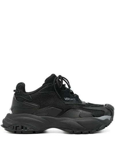 Versace Mercury Combination Sneakers In ブラック