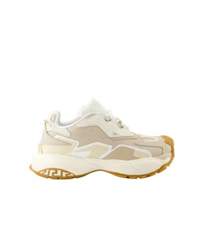 Versace Low Top Sneaker In Mastic Chiffon- Gold