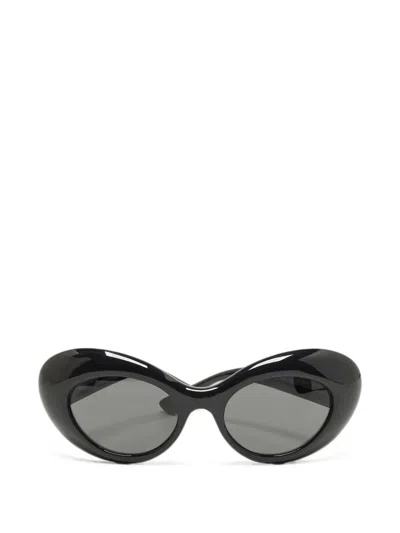 Pre-owned Versace Mod 4456 Cat-eye Sunglasses In Black
