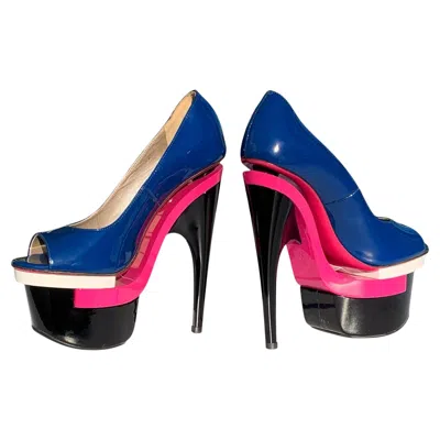 Pre-owned Versace New  Triple Platform Patent Leather Ski High Heel Pumps Italian 36 Us 6 In Purple