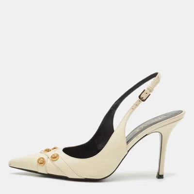 Pre-owned Versace Off White Leather Logo Detail Pointed Toe Slingback Pumps Size 38
