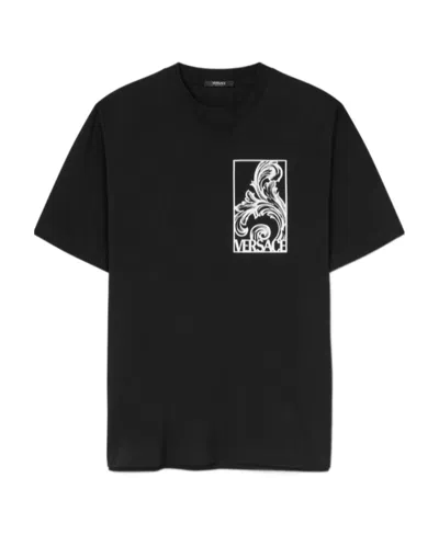 Versace Palmette Cotton T-shirt In Black