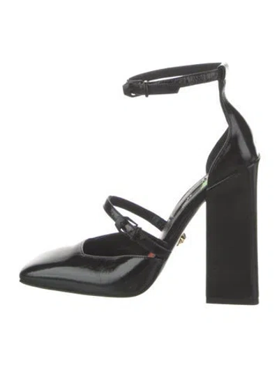 Pre-owned Versace Patent Leather D'orsay Pumps In Black