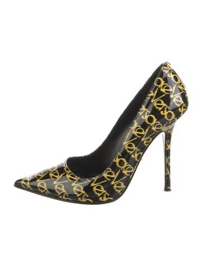 Pre-owned Versace Patent Leather Printed Pumps In Black