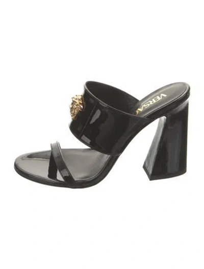 Pre-owned Versace Patent Leather Slides In Black