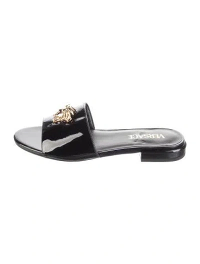 Pre-owned Versace Patent Leather Slides In Black