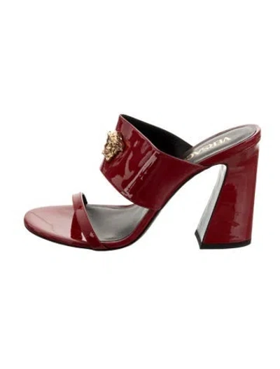 Pre-owned Versace Patent Leather Slides W/ Tags In Red