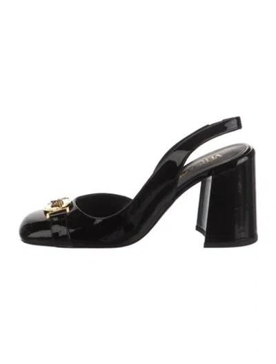 Pre-owned Versace Patent Leather Slingback Pumps In Black