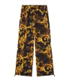 Versace Pattern Printed Casual Pants In Black