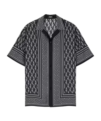 Versace Pattern-printed Short-sleeved Shirt In Multi