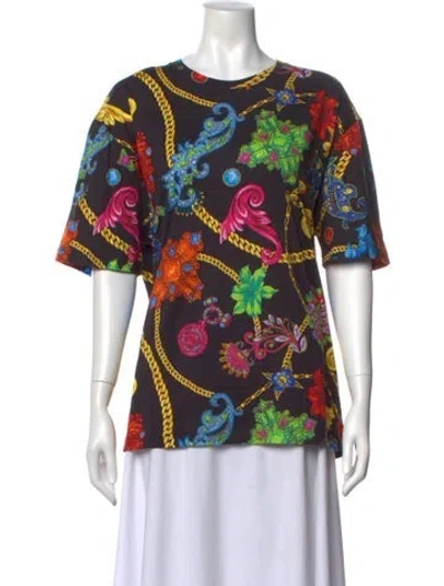 Pre-owned Versace Patterned Crew Neck T-shirt In Black