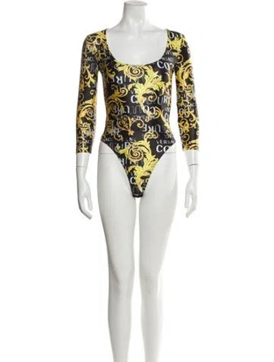 Pre-owned Versace Patterned Scoop Neck Bodysuit In Multi