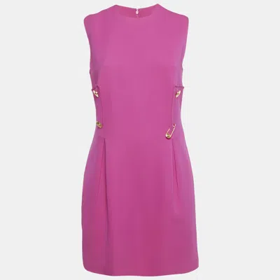 Pre-owned Versace Pink Crepe Medusa Detail Sheath Dress M