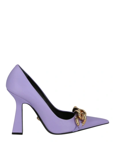 Versace Pointed Toe Chain Pumps In Purple