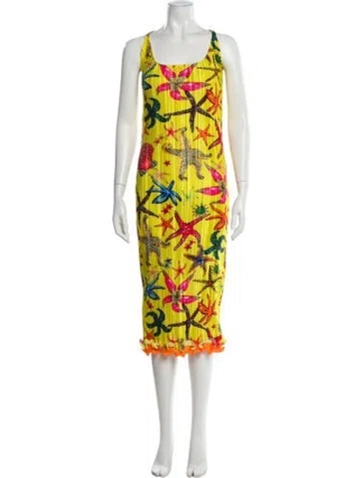 Pre-owned Versace Printed Long Dress In Yellow