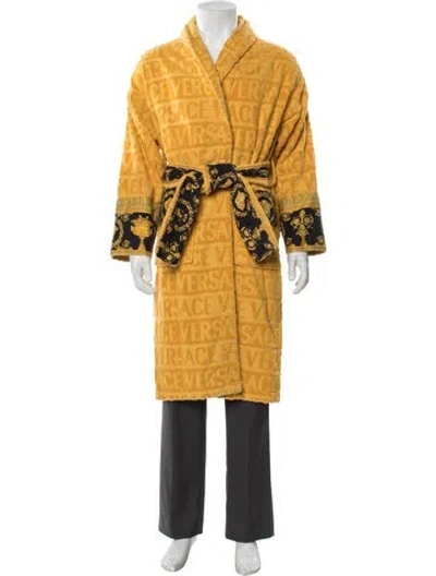 Pre-owned Versace Printed Robe In Yellow