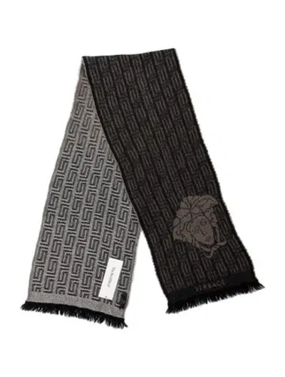 Pre-owned Versace Printed Scarf In Neutral