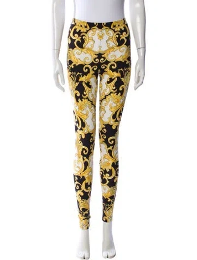 Pre-owned Versace Printed Skinny Leg Pants In Black