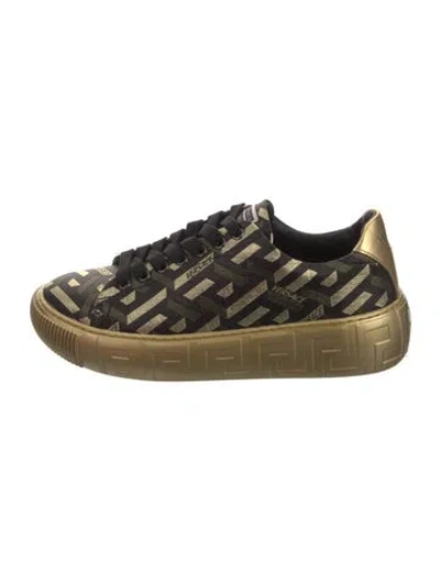 Pre-owned Versace Printed Sneakers In Multi