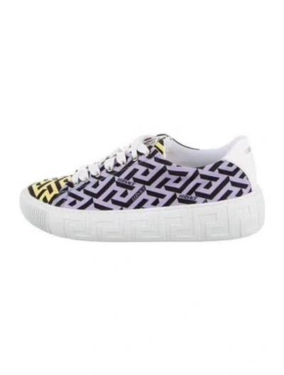 Pre-owned Versace Printed Sneakers In Pink