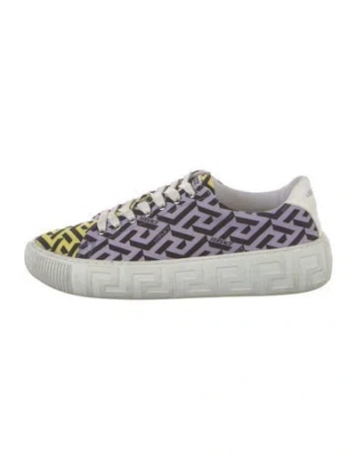 Pre-owned Versace Printed Sneakers In White