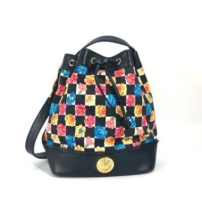 Pre-owned Versace Pvc Shoulder Bag () In Multi