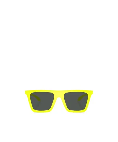 Versace Rectangular Frame Sunglasses In Black