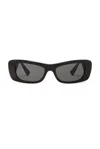 Versace Rectangular Sunglasses In Black