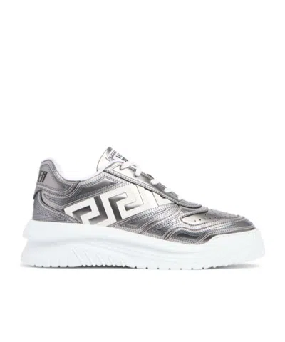 Versace Round Head Low Cut Skate Shoes