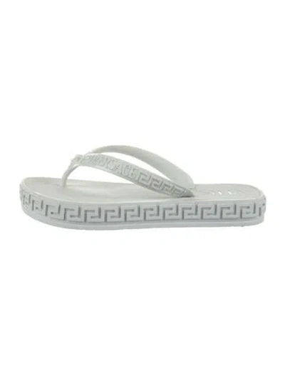 Pre-owned Versace Rubber Flip Flops In White
