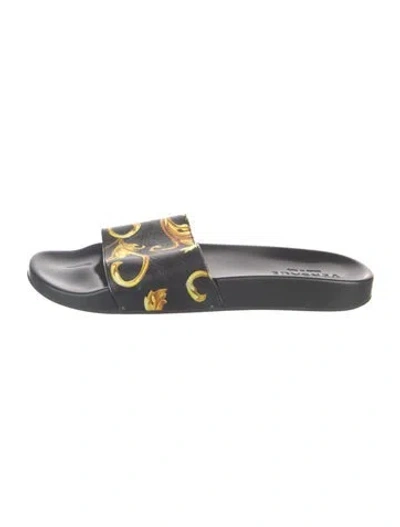 Pre-owned Versace Rubber Printed Slides In Black