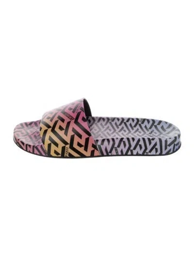 Pre-owned Versace Rubber Printed Slides In Purple