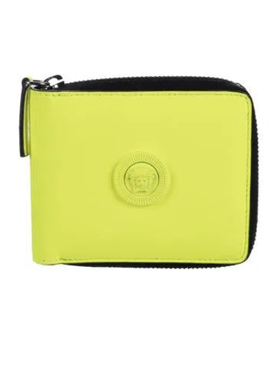 Pre-owned Versace Rubber Wallet In Green