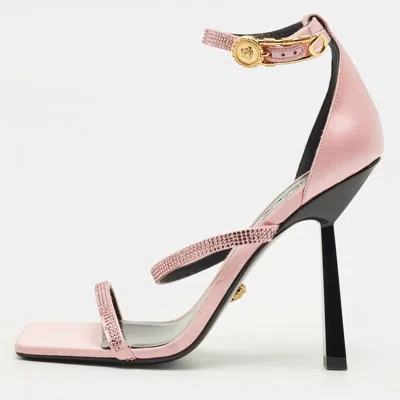 Pre-owned Versace Safety Pin Medusa Size 40 Pink Satin Crystal Embellished Ankle Strap Sandals