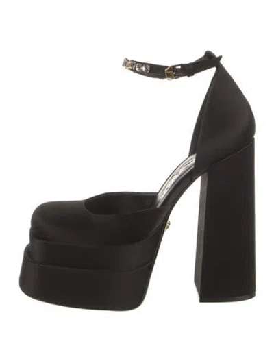 Pre-owned Versace Satin Crystal Embellishments D'orsay Pumps In Black