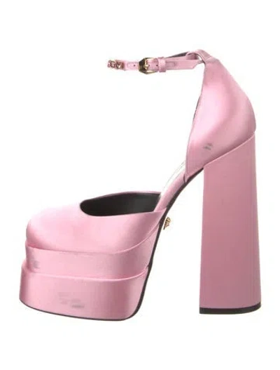 Pre-owned Versace Satin Crystal Embellishments D'orsay Pumps In Pink