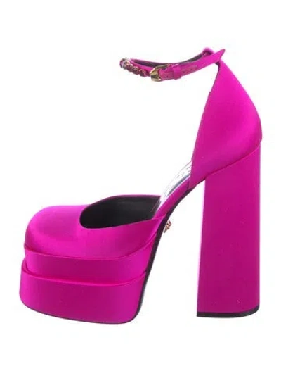 Pre-owned Versace Satin Crystal Embellishments D'orsay Pumps In Pink