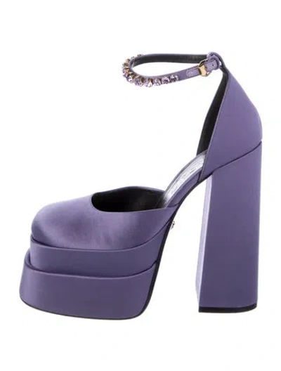 Pre-owned Versace Satin Crystal Embellishments D'orsay Pumps In Purple