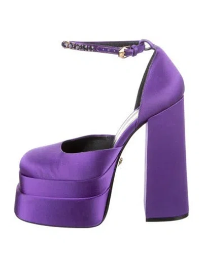 Pre-owned Versace Satin Crystal Embellishments D'orsay Pumps In Purple