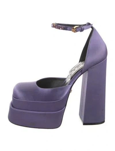 Pre-owned Versace Satin Crystal Embellishments D'orsay Pumps In Purple