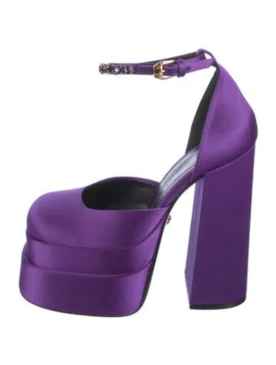 Pre-owned Versace Satin Crystal Embellishments D'orsay Pumps In Purple