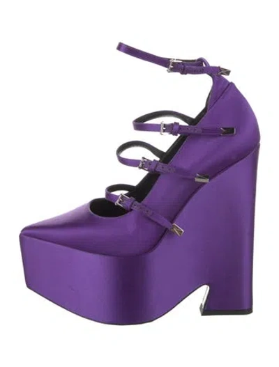 Pre-owned Versace Satin Leather Trim Embellishment Pumps In Purple