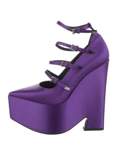 Pre-owned Versace Satin Leather Trim Embellishment Pumps In Purple