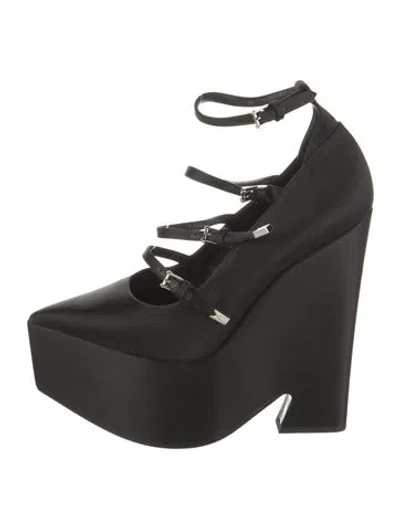 Pre-owned Versace Satin Pumps In Black